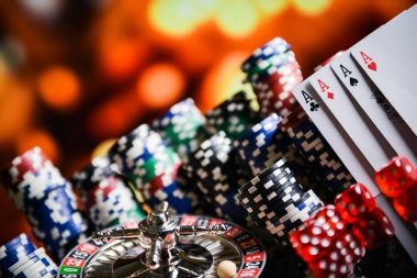 Starburst slot game interface showing five reels and paytable on situstoto176 login